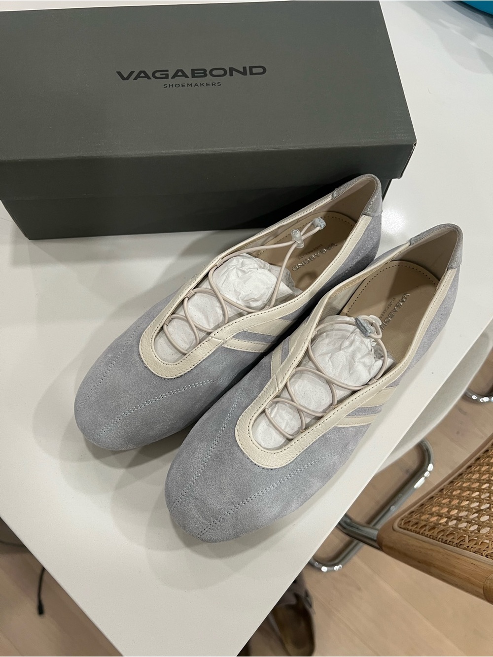 Vagabond Hollie Flats - Picture 2 of 5